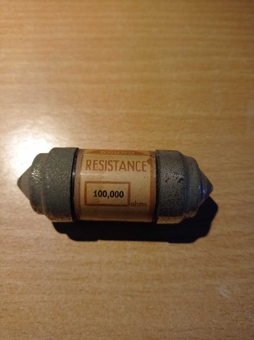 Conjunto de quatro resistências antigas