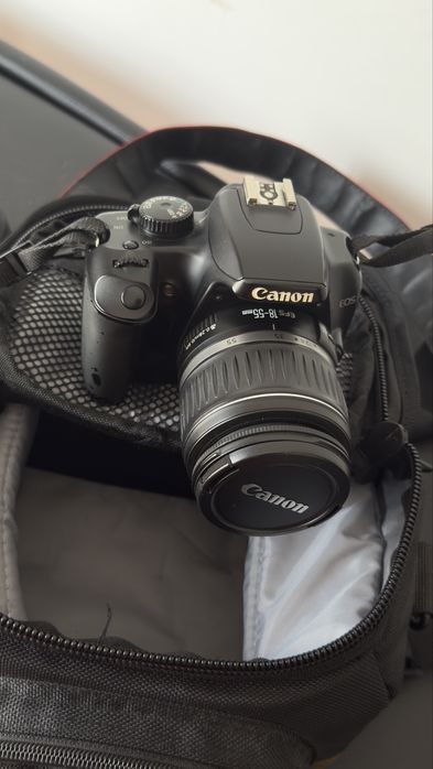 Camera Canon 1000D