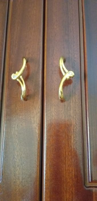 Móvel sala mogno em bom estado