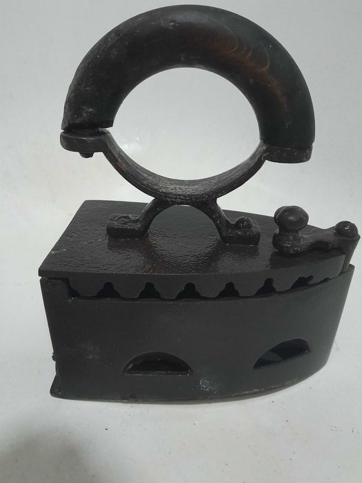 Праска на вугіллі