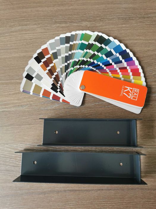 . Uchwyt ceownik łącznik podmurówki 20 cm