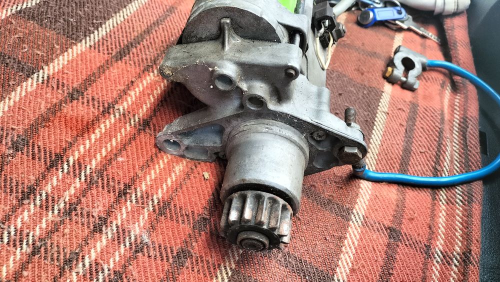 Продам стартер ТОЙОТА 4S