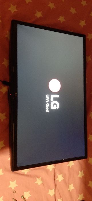 Vendo televisão LG