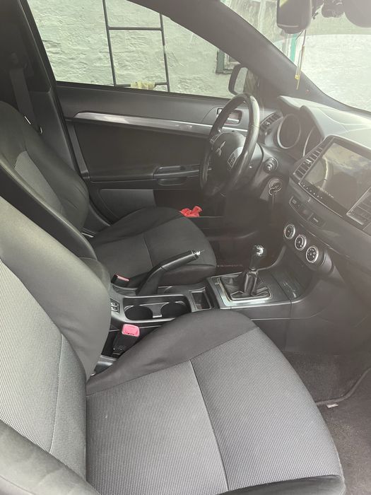 Mitsubishi lancer x
