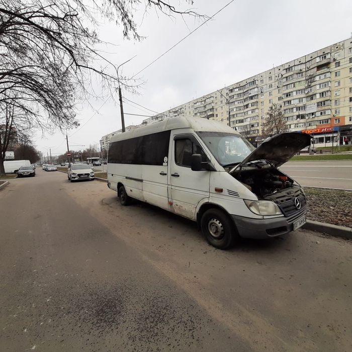 Mercedes Sprinter 2001 року