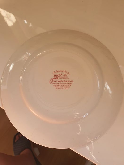 Prato inglês rosa com 18cm diametro
