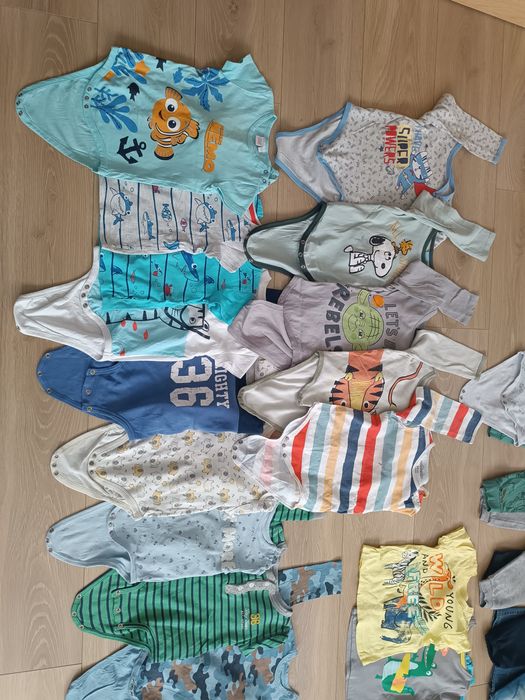 Paka ubranek 86/92 z plamkami i bez 30 sztuk