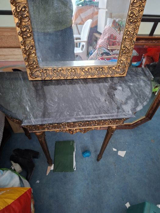 Conjunto credencia mármore e espelho