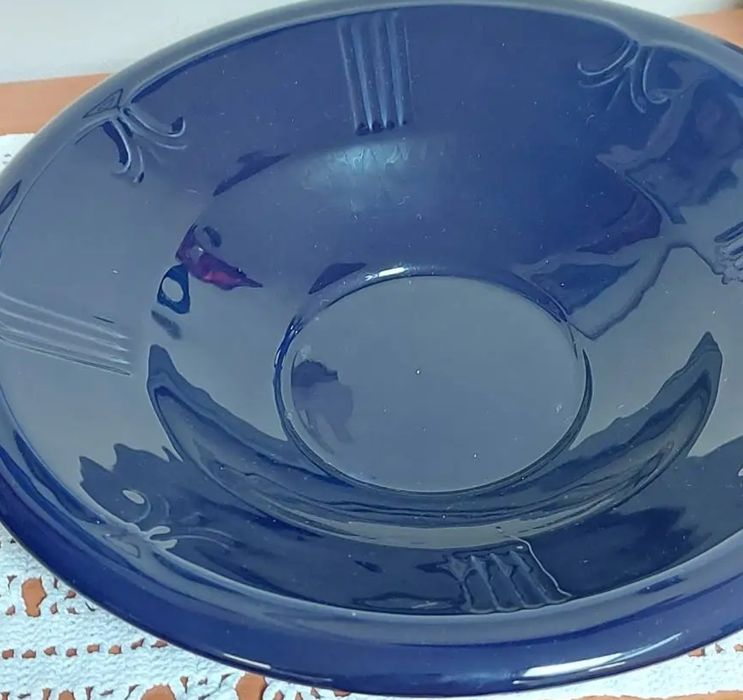 Lavanda  em porcelana  azul cobalto