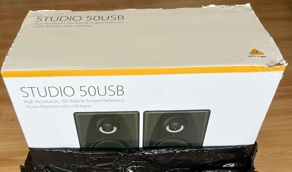 Monitores de estúdio Behringer Studio 50USB