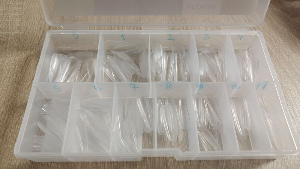 Dual Formy indigo Semilac flexi tips neonal