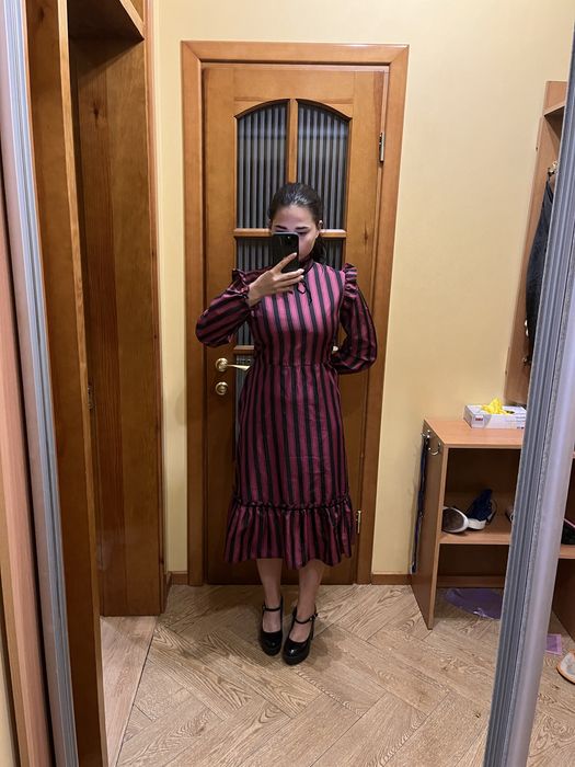 Гарне плаття у вінтажному стилі