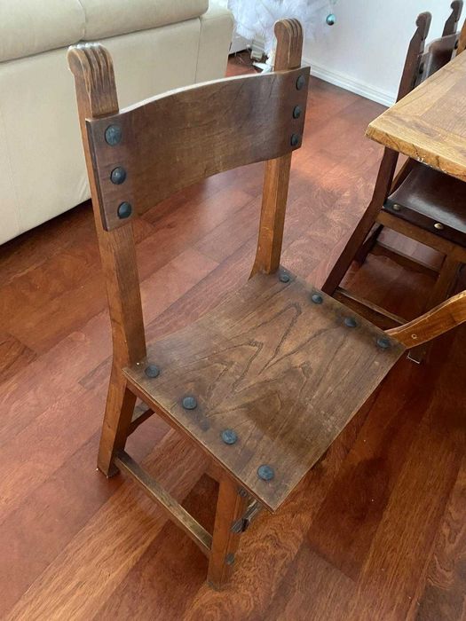 Conjunto de Sala de Jantar | Mesa em Madeira + 6 Cadeiras