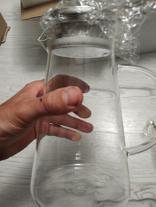 Dzbanek szklany nowy