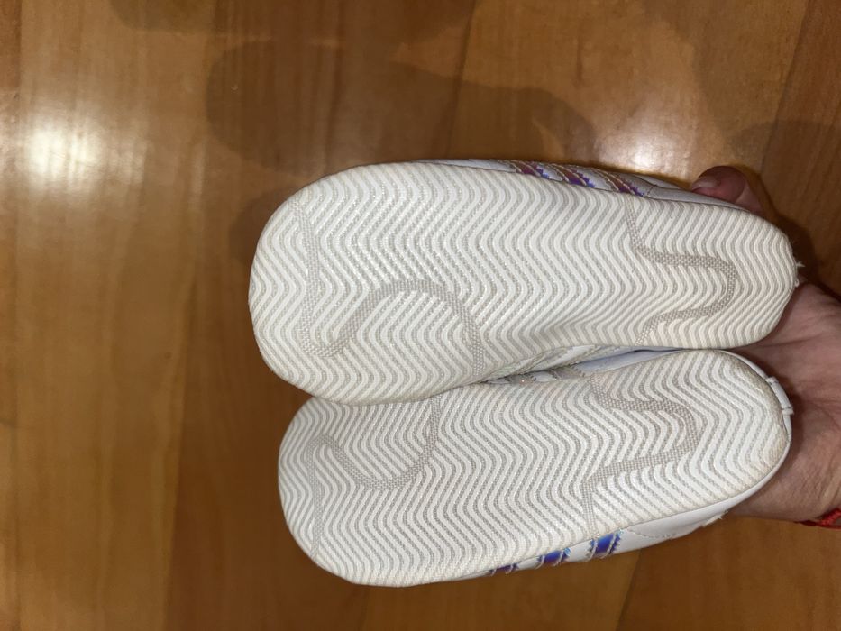 Tenis adidas crianca