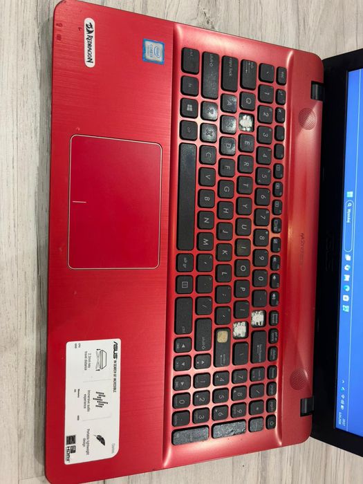 Laptop ASUS  sprzedam
