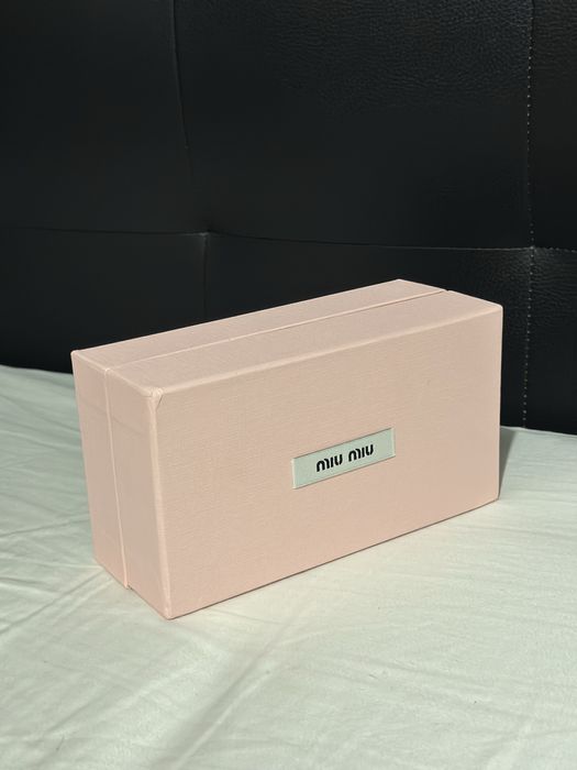 Oculos Miu Miu Novos em caixa com todos acessorios