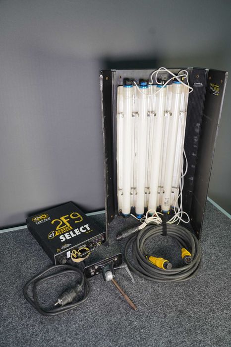 Освітлювальний прилад 2ft/4ft x 4 lamps Kino Flo/FilmGear (3200/5600K)