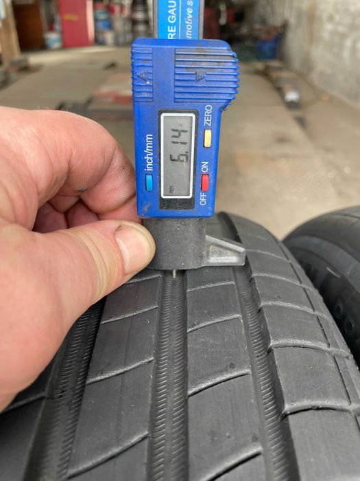 Komp. opon Michelin 185/65R15
