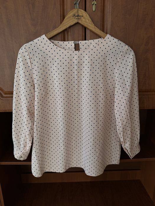 Жіноча блузка