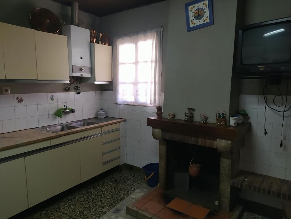 Casa rural para turismo de habitação ou própria