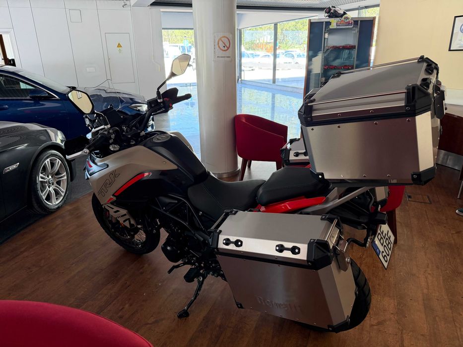 Benelli TRK 702 X
