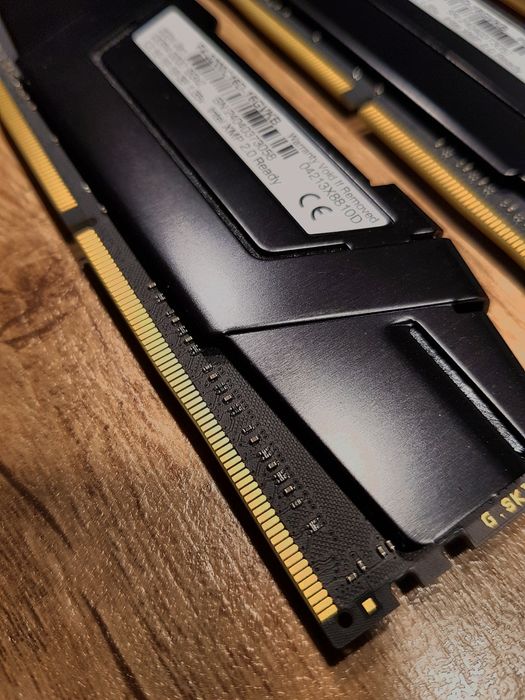 ПРОДАМ! ОЗУ G.Skill Ripjaws V DDR4-3200mhz 4*8GB