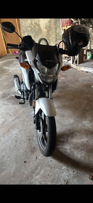 Honda CB125F 2022