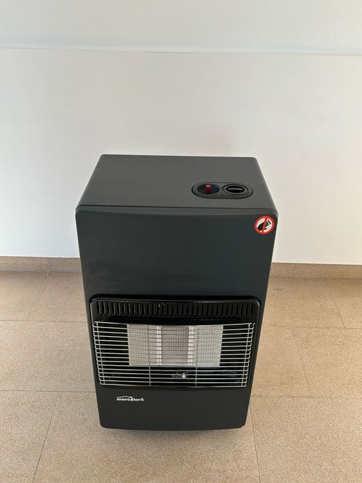 Aquecedor a gás - como novo.