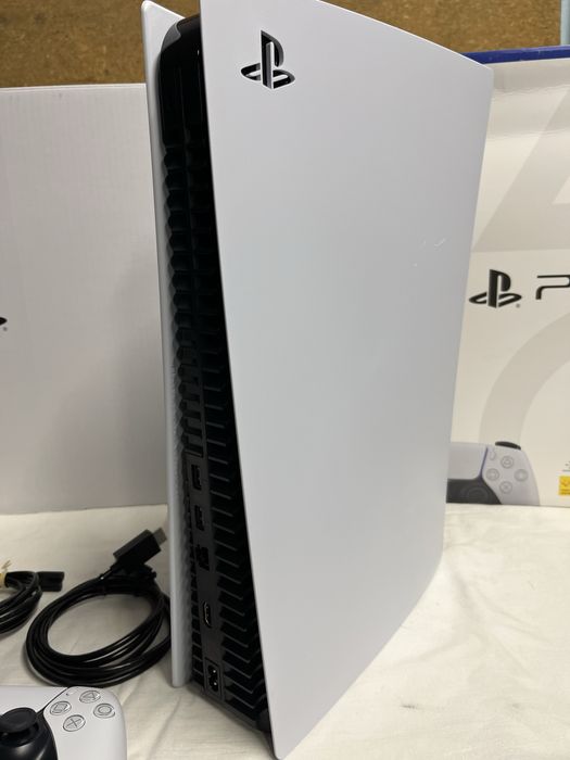 Продам Sony Playstation 5/PS5