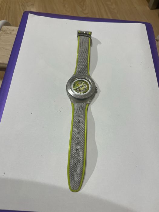 Relogios swatch bom estado