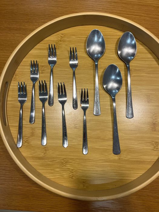 Utensílios de cozinha variados