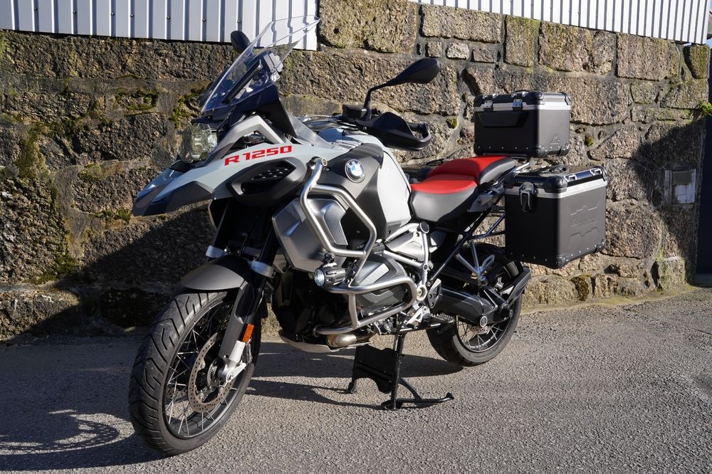 BMW 1250 GSA  (SÓ 13.000 KMS)