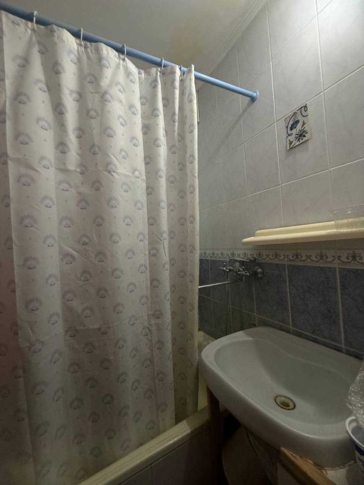 Продається трикімнатна квартира по вулиці Гончій, центр міста!