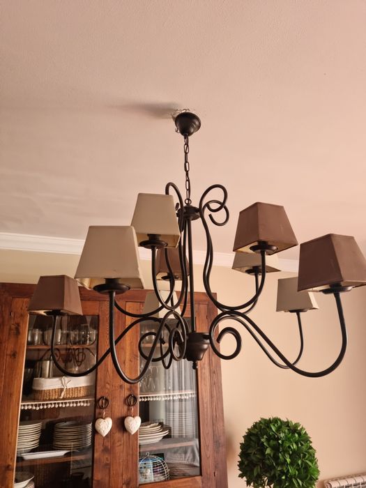 Candeeiro preto ferro