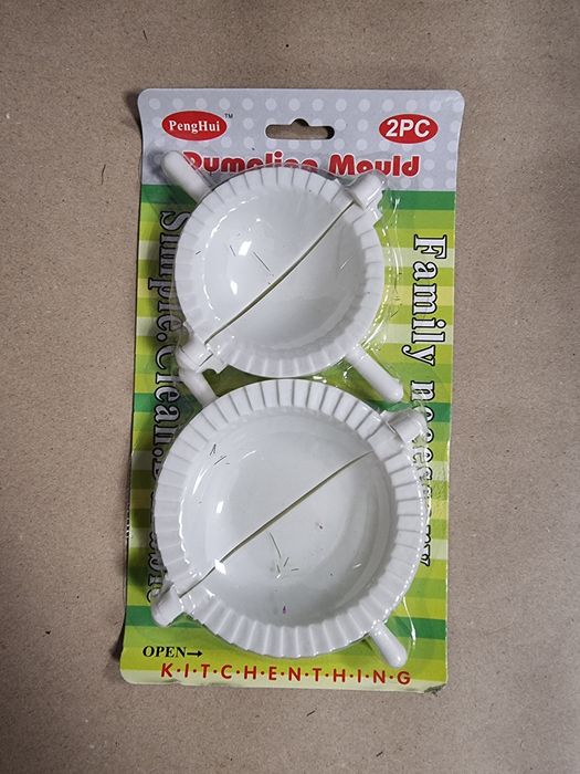 Foremki do lepienia pierogów uszek 2 sztuki Foremka pierogi uszeka