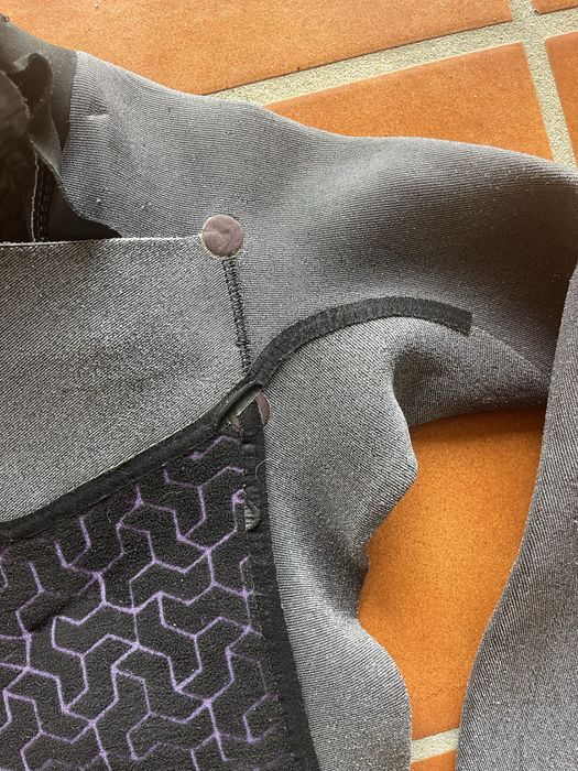 Fato de surf billabong 14 anos