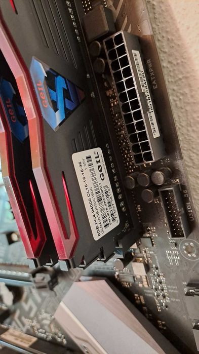 Bundle Intel Core i7-8700 / Board Asus Strix B360-F Gaming / 16GB DDR4 Geil Super Luce