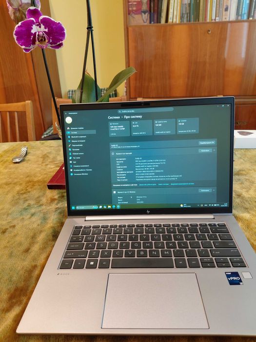 HP ZBook Firefly G9 14" i7-1270P, 32GB, 128GB SSD
