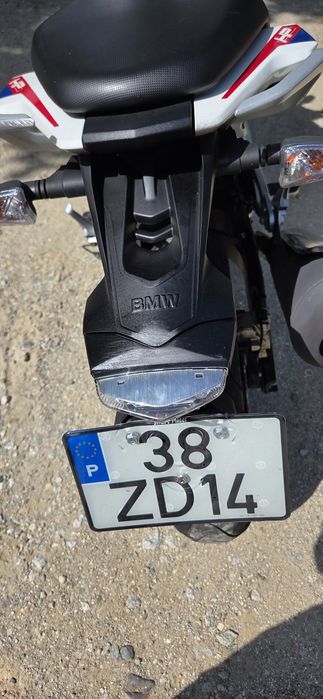BMW G310R mota 14320 kms