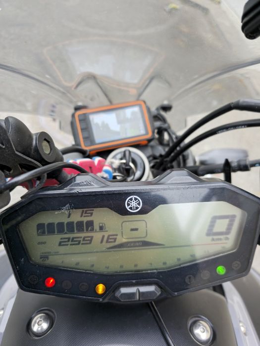 Yamaha MT 07 Night Fluo