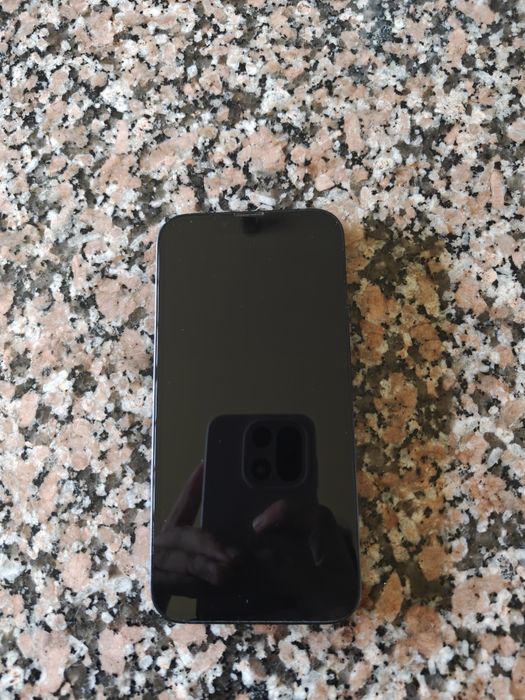 iPhone 13 - 128GB