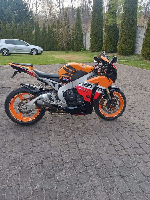 Honda cbr 1000rr