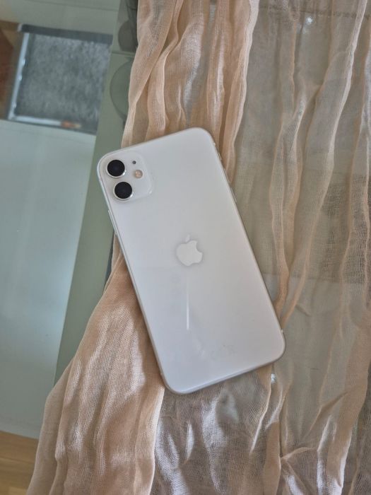 iphone 11 com acessorios