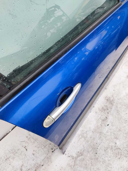 Renault Megane II 2 Drzwi Prawy Przód Prawe Przednie Niebieskie
