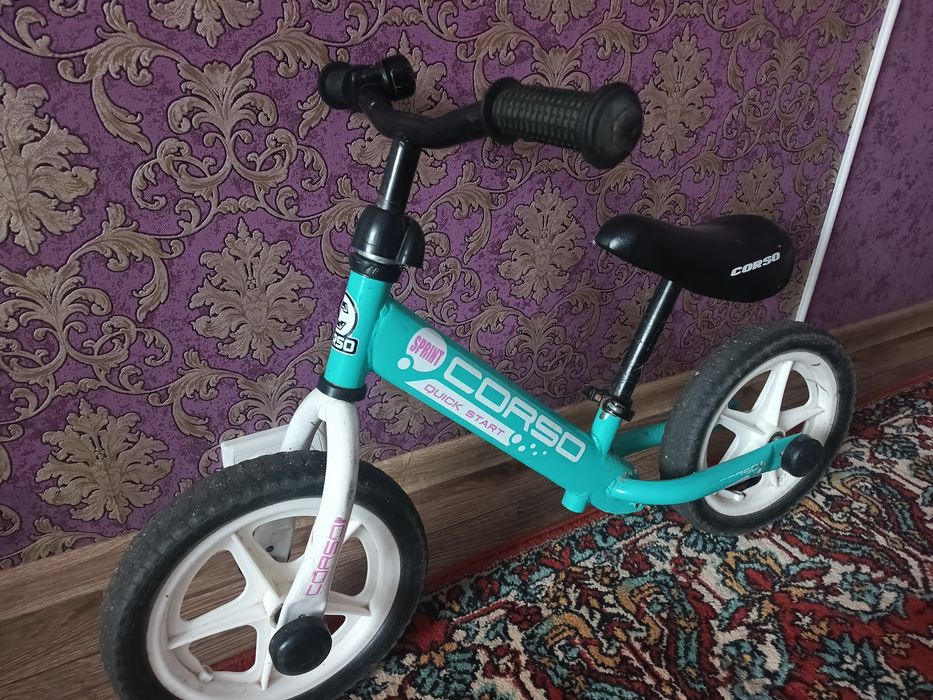 Дитячий велобіг.