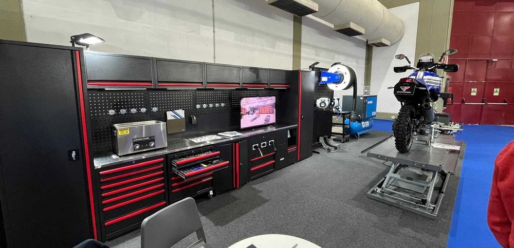 Mobiliário técnico para oficinas - modulação PREMIUM/ TOP