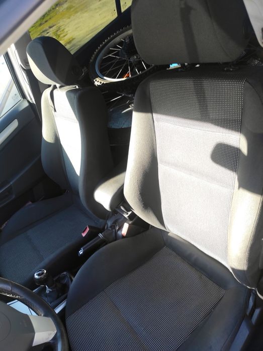 Bancos Astra H 5 portas