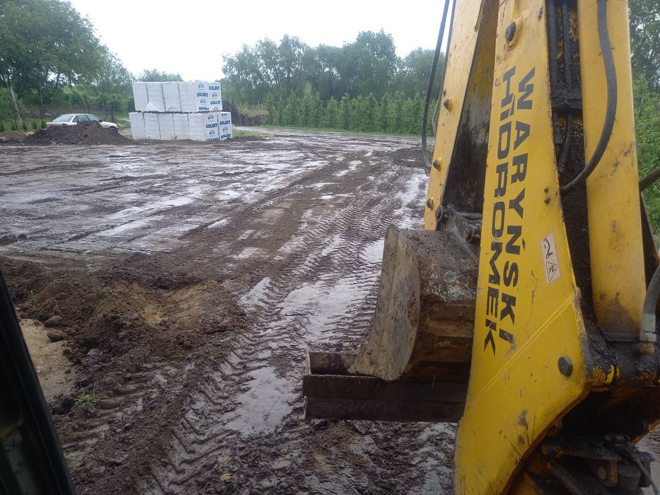 Wyrywanie sadów. Usługi koparko-ładowarką