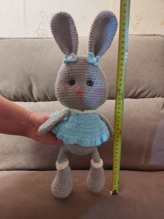 Зайчик Бусинка (ручна робота)